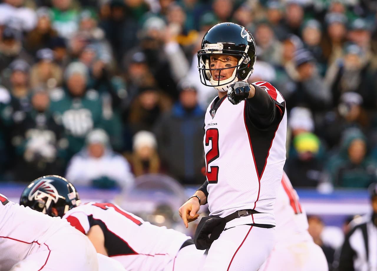 Matt Ryan completó 22 de 36 pases para sumar 210 yardas. Logró una anotación y se fue limpio en el rubro de intercepciones.