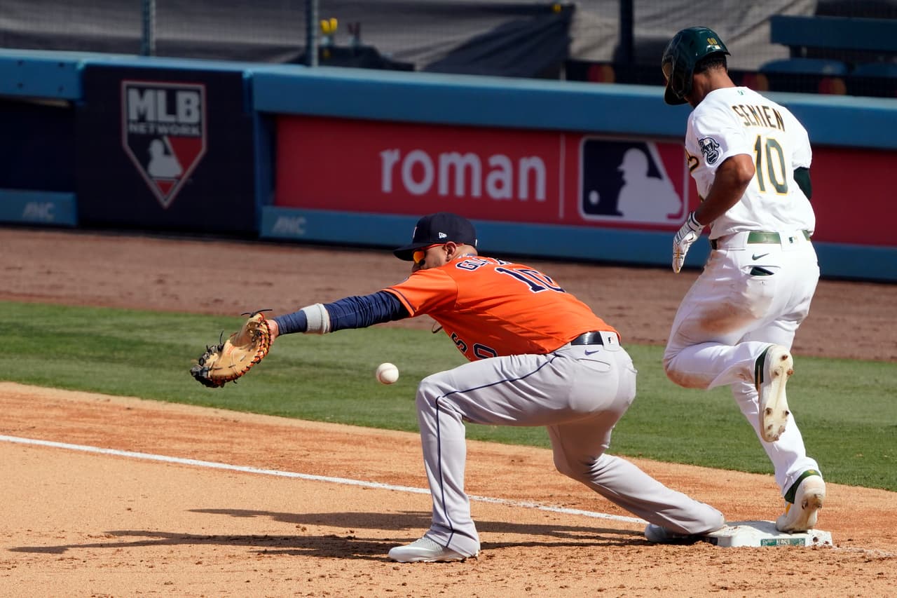 Houston arrancó la jornada del día con victoria 10-5 sobre los Oakland Athletics y los Yankess brillaron en el cierre al vencer 9-3 a los Tampa Bay Rays.