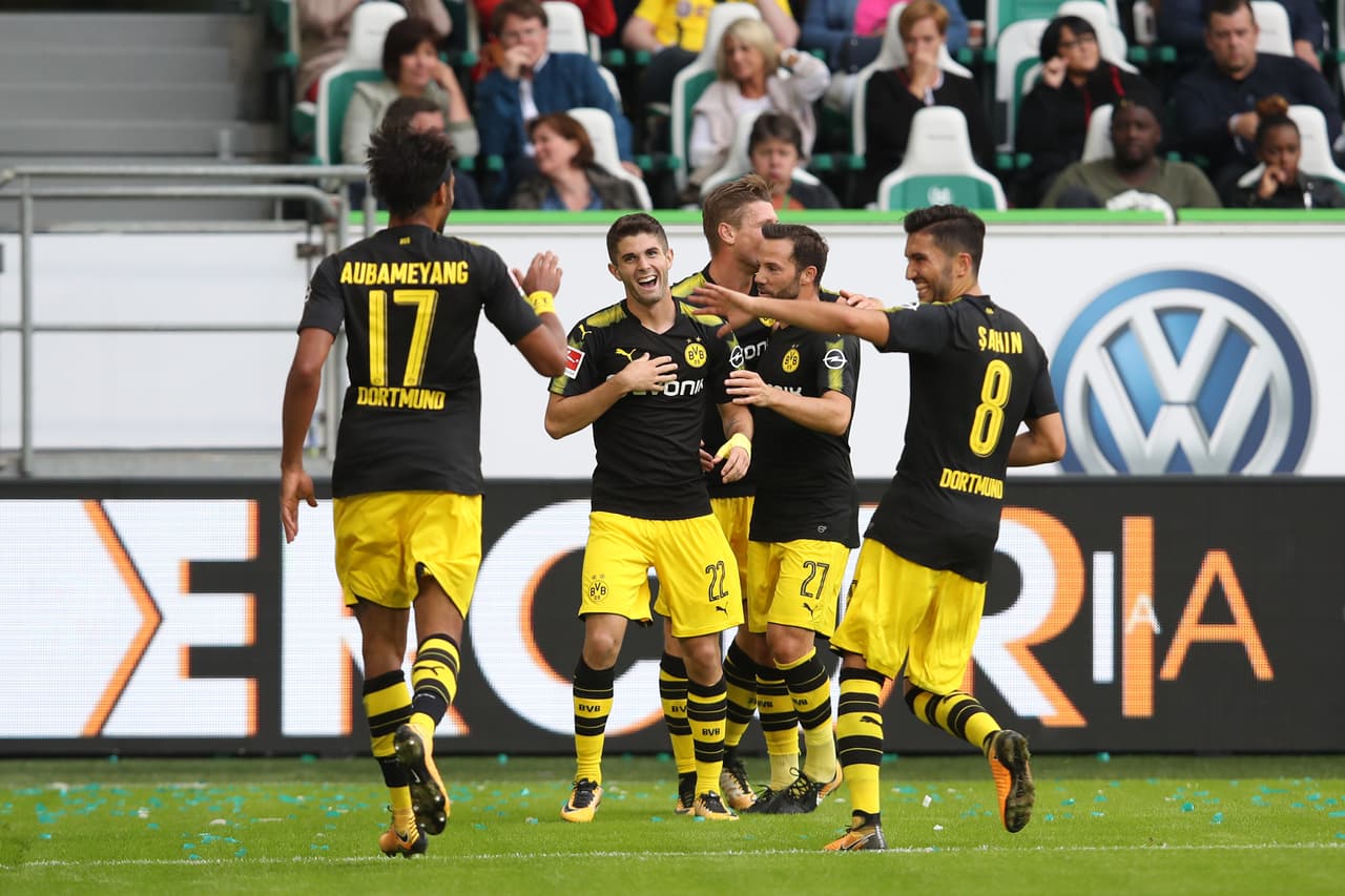 Con gran actuación de Pulisic y sin Dembelé, el Borussia Dortmund pasó sobre el Wolfsburg