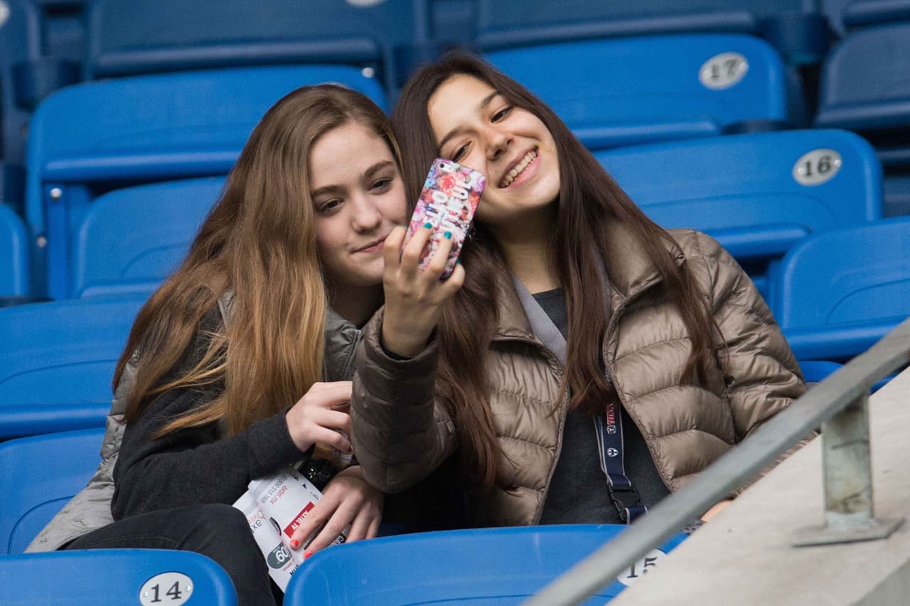 El colorido de la afición en la Jornada 11