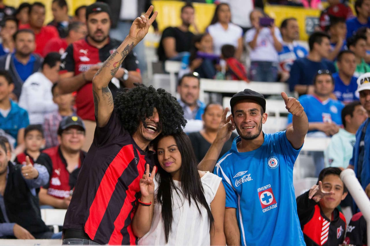 El colorido de la afición en la Jornada 11