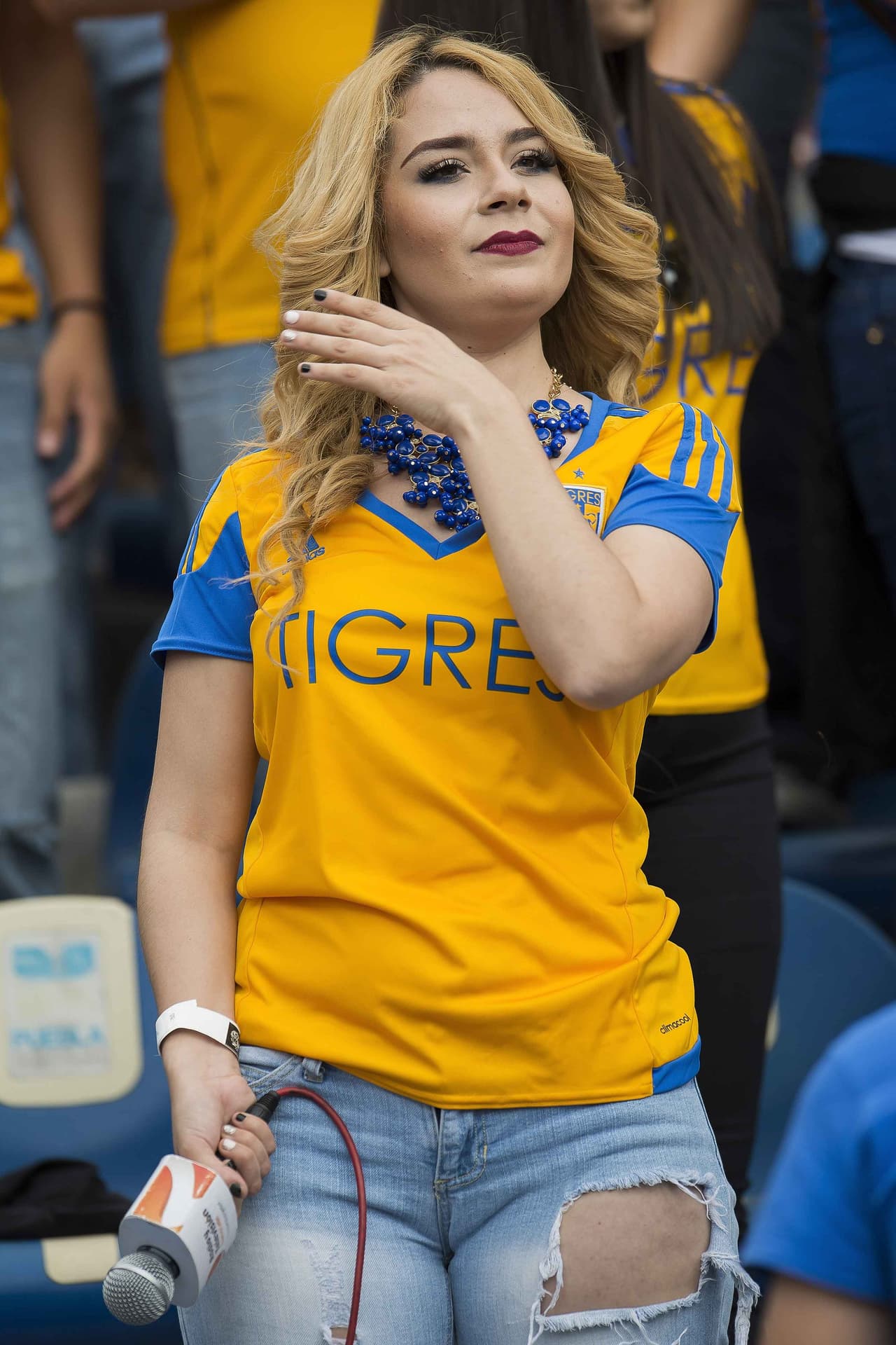 El colorido de la afición en la Jornada 11