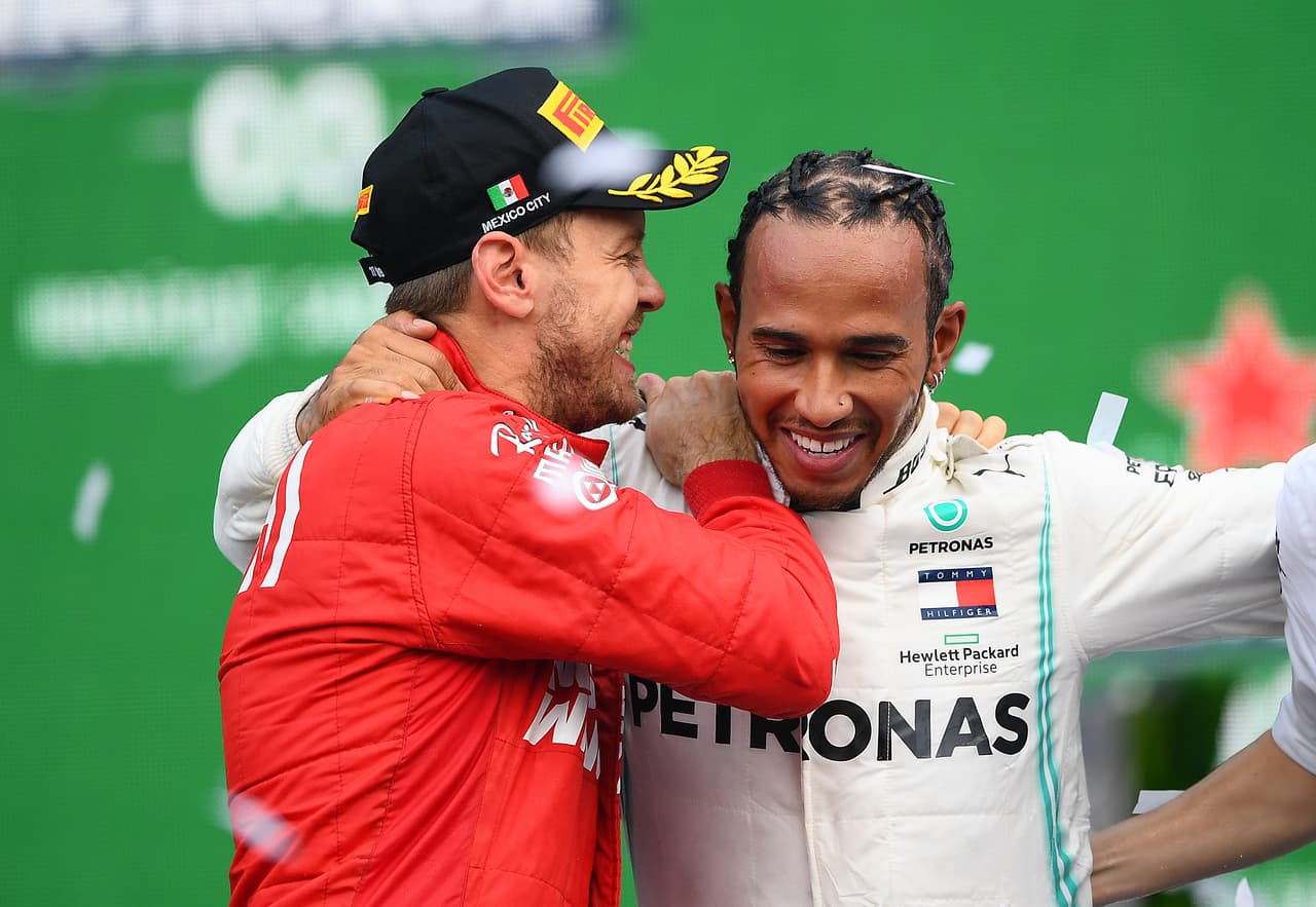 Ferrari jura lealtad a Vettel; descarta interés en Hamilton