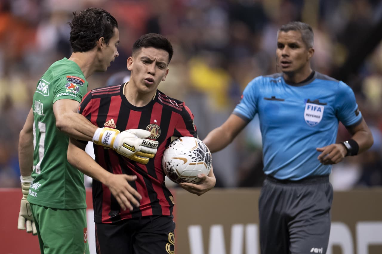 Al 86’ Atlanta metió un balón de tiro libre que pegó en el travesaño que defendía Jiménez.