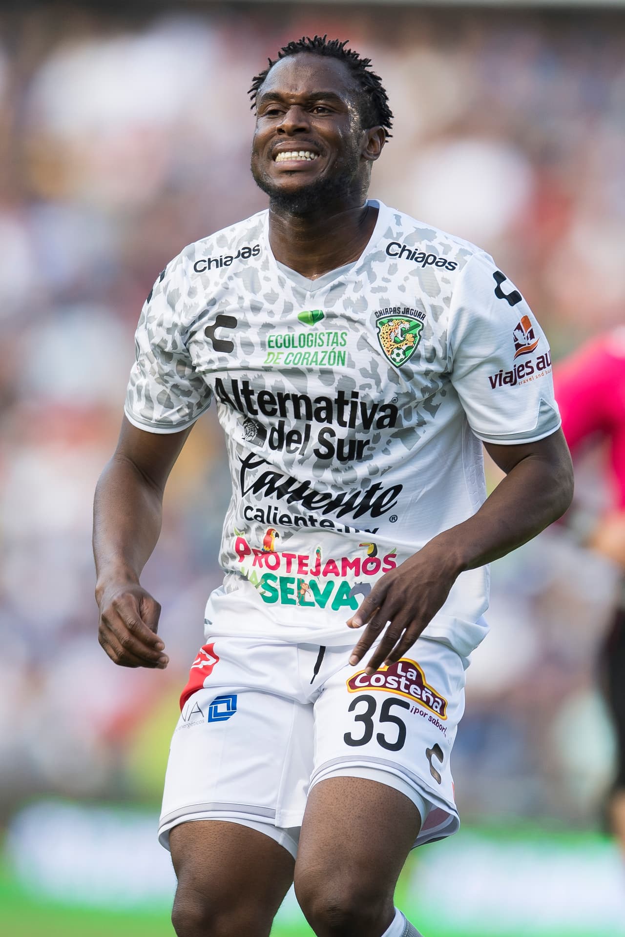 Otro portugués de arribo reciente al balompié azteca es Luis Leal para Jaguares de Chiapas.