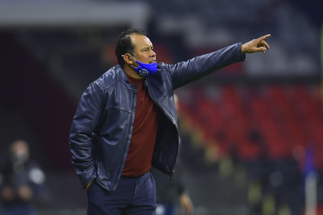 Juan Reynoso quiere que Cruz Azul solo piense en ganar