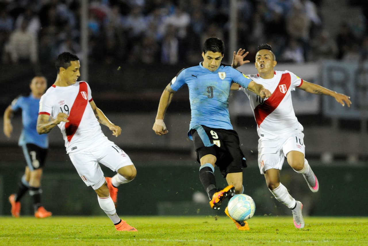 Perú vs. Uruguay (28 de Marzo)
<br>Los ‘Charrúas’ podrían hundir a la selección Inca en caso de que saquen los tres puntos de Lima, pero un triunfo peruano los levantaría para el cierre de la eliminatoria sudamericana.