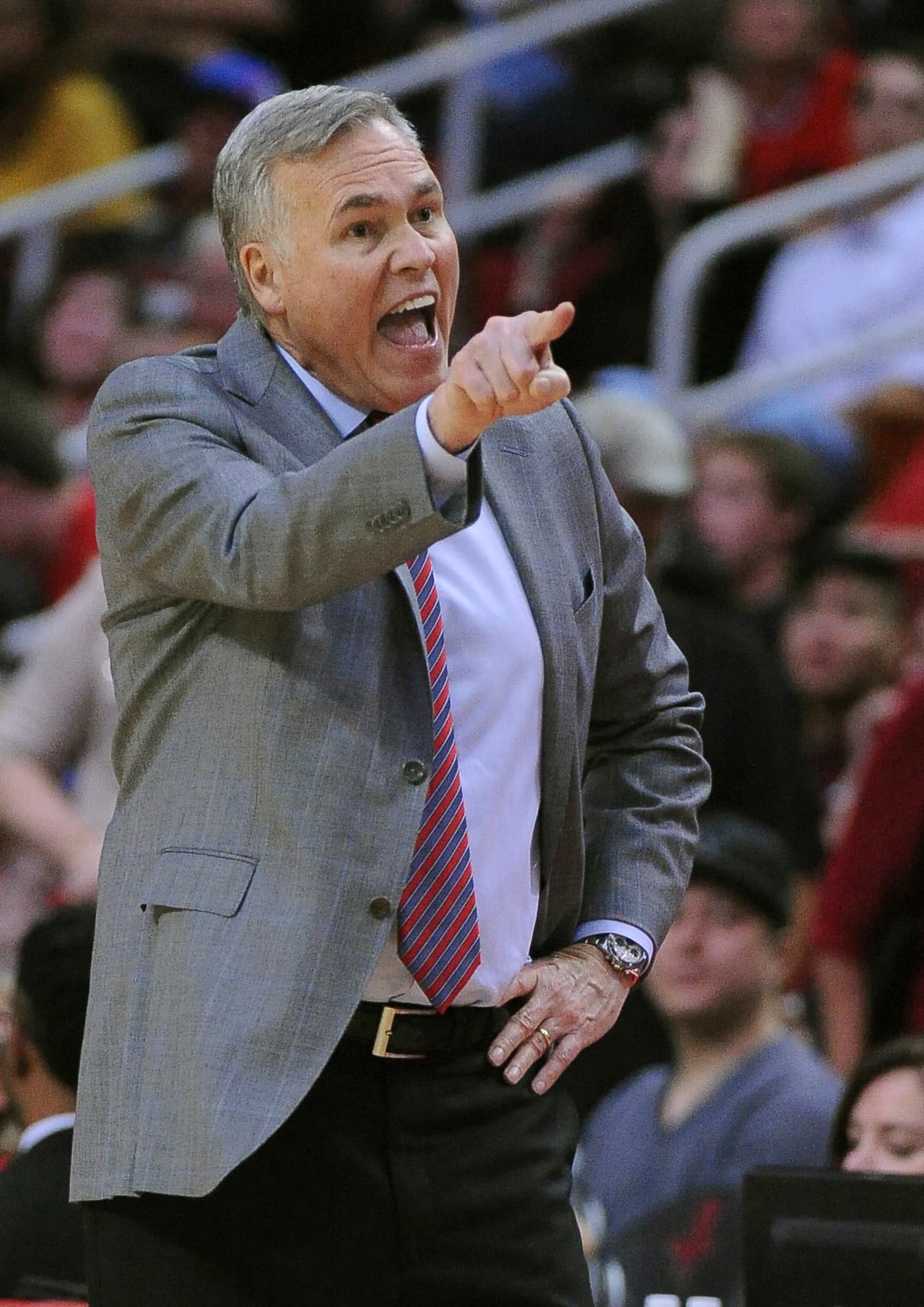 Mike D'Antoni le ha dado mucho poder a Harden para asumir el liderazgo dentro de su quinteto, algo que impulsa al jugador en su individualidad y con ello al colectivo.