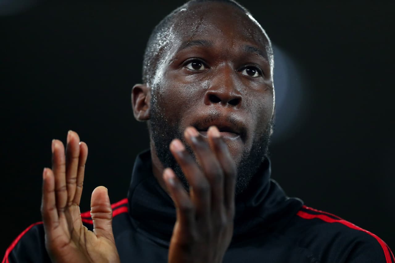 En Inglaterra indican que Romelu Lukaku no estaría contento con José Mourinho y podría pedir salir del Manchester United ¿En dónde verían al potente ariete belga?
