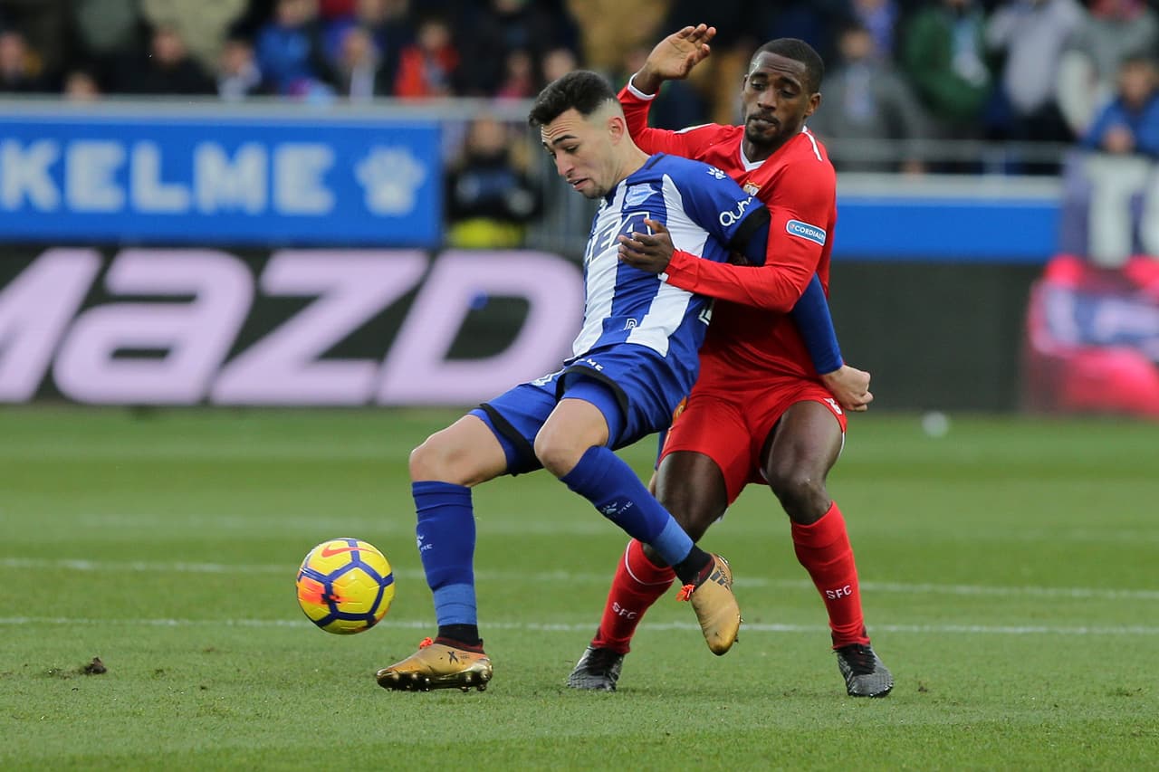 Betis busca a Munir El Haddad para reforzar su ataque con miras a Europa League y depende de las condiciones del Barcelona para su préstamo. Piden 12 millones de euros por la compra.
