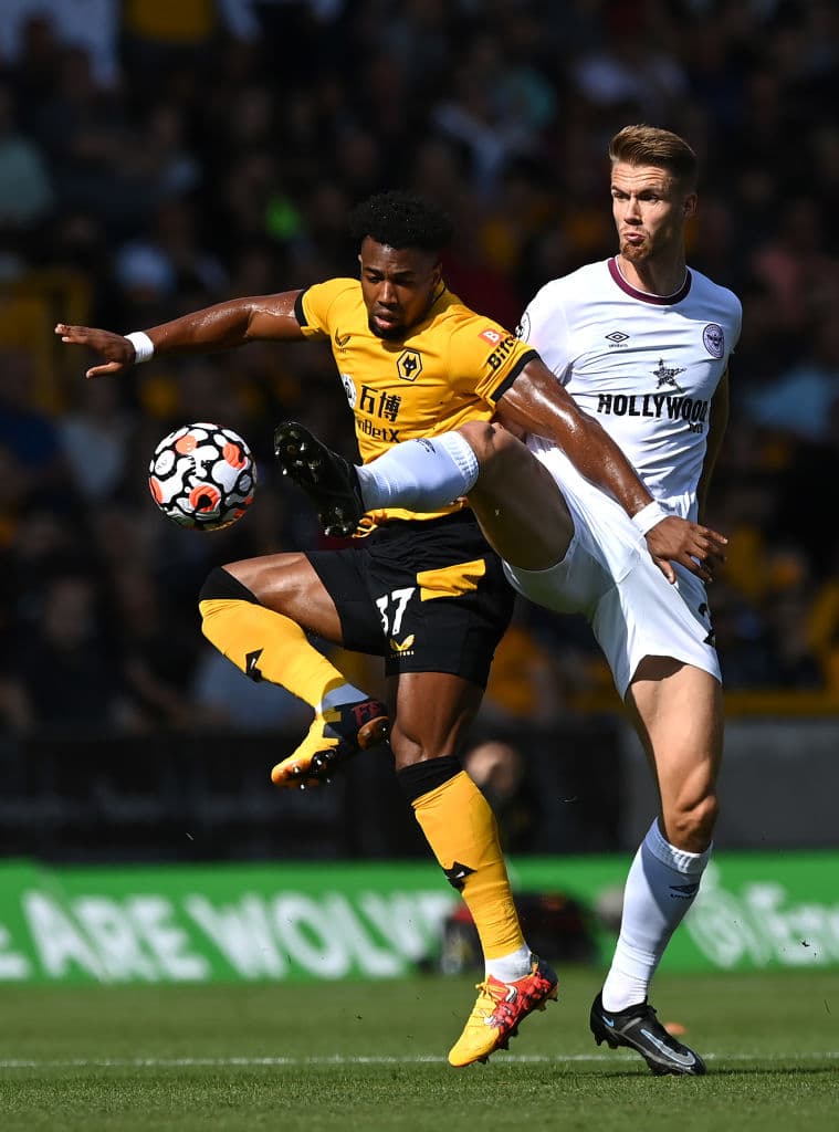 El Brentdford continúa dándole alegrías a su afición y consiguen su segunda victoria luego de vencer 0-2 al Wolverhampton.