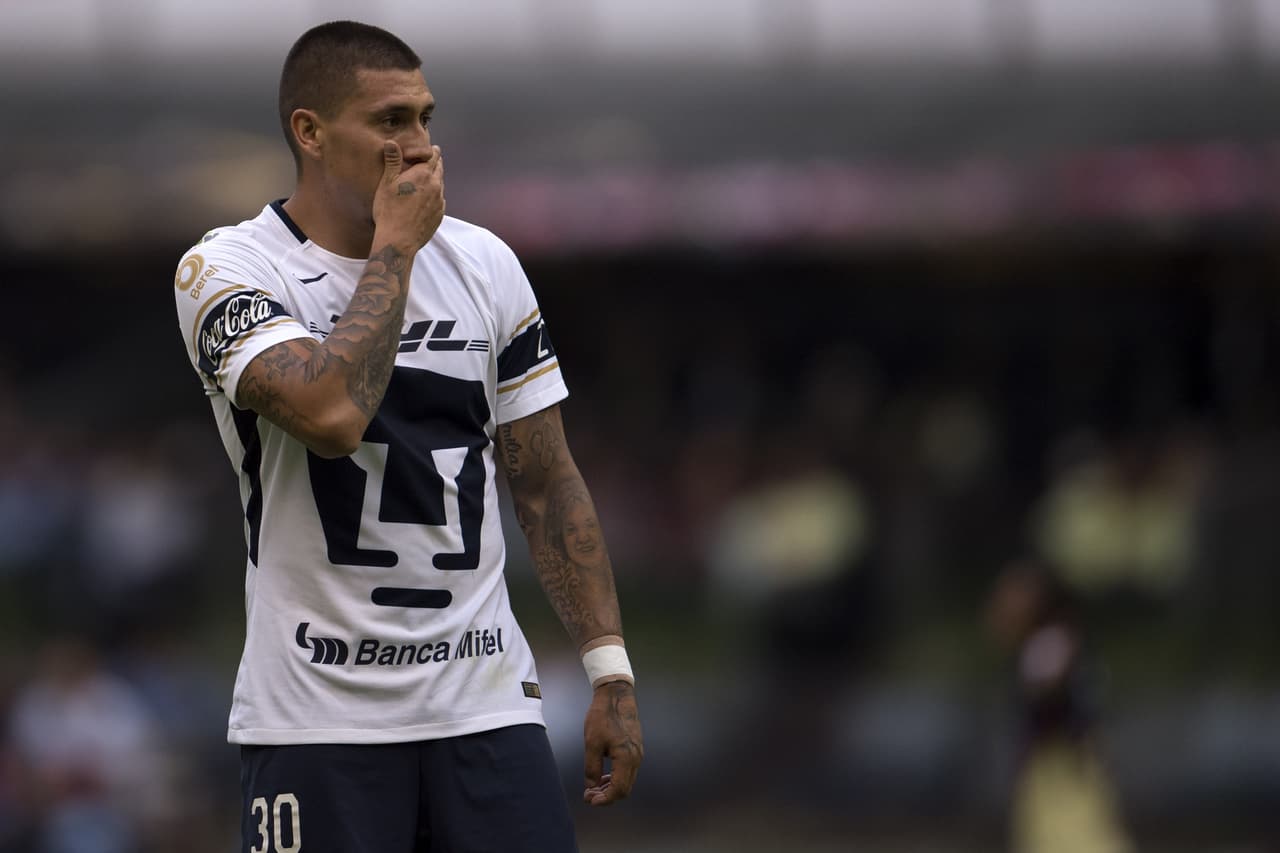 El segundo en la lista sería el chileno Nicolás Castillo, quien en las últimas horas dejó en duda su continuidad en los Pumas.