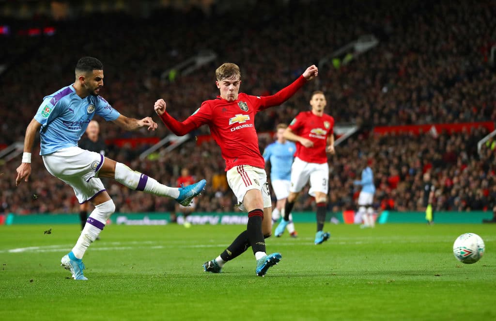 Con goles de Bernardo Silva, Riyad Mahrez y autogol de Andreas Pereira, el Manchester City se impone 1-3 en su visita a Old Trafford.