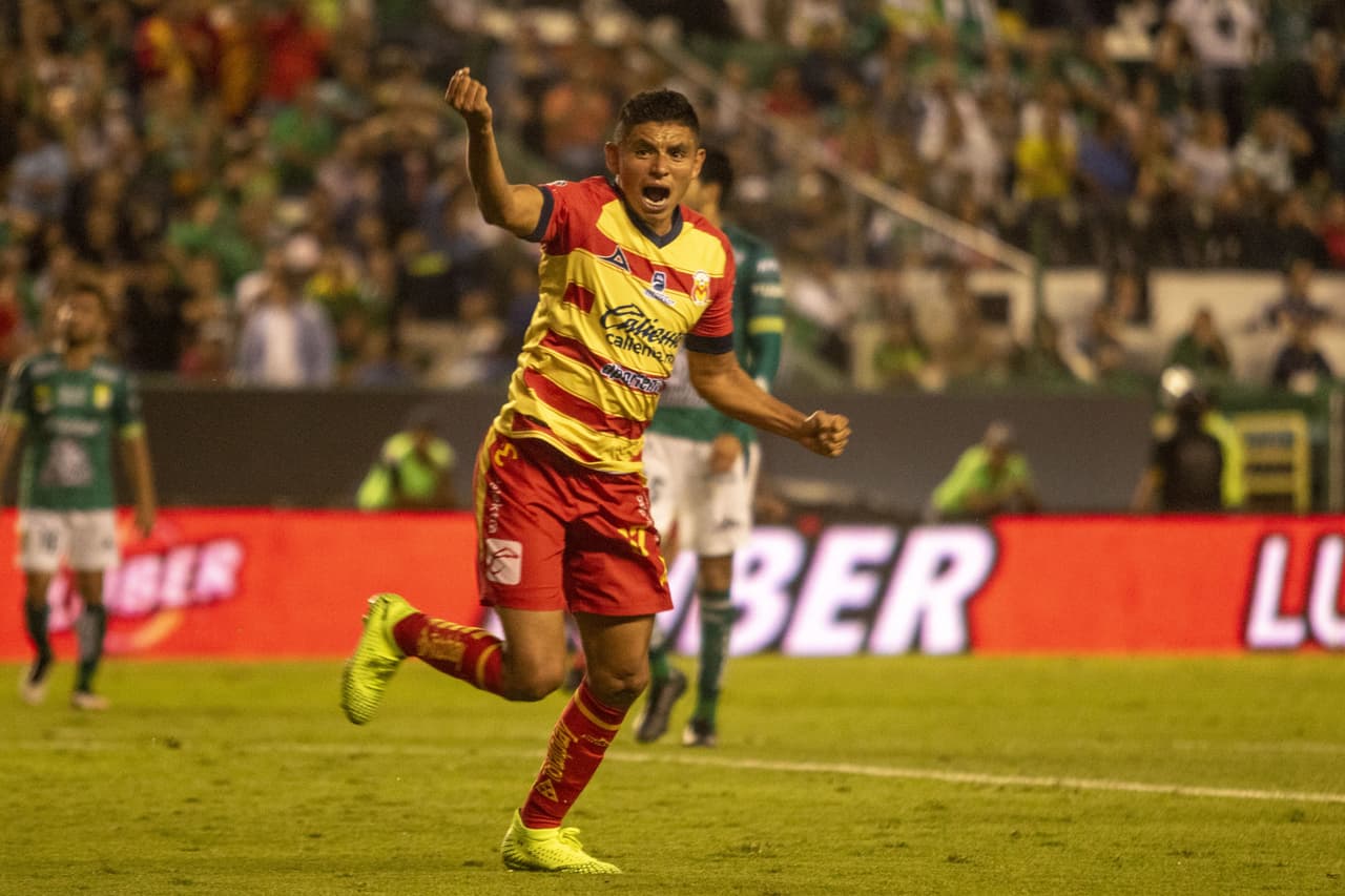 Sansores sobre abucheos: "Haciendo goles pasamos a la gente de nuestro lado"