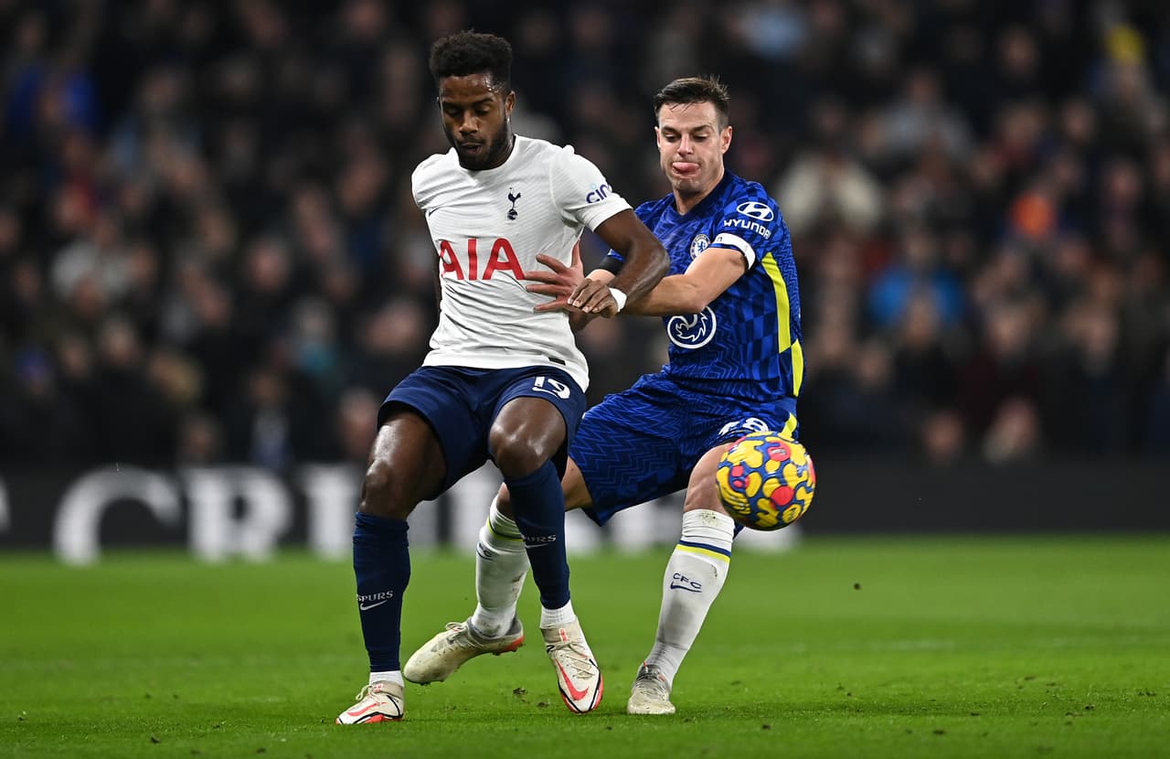 Los Blues se impusieron sobre el Tottenham en Stamford Bridge con las anotaciones de Hakim Ziyech y Thiago Silva.