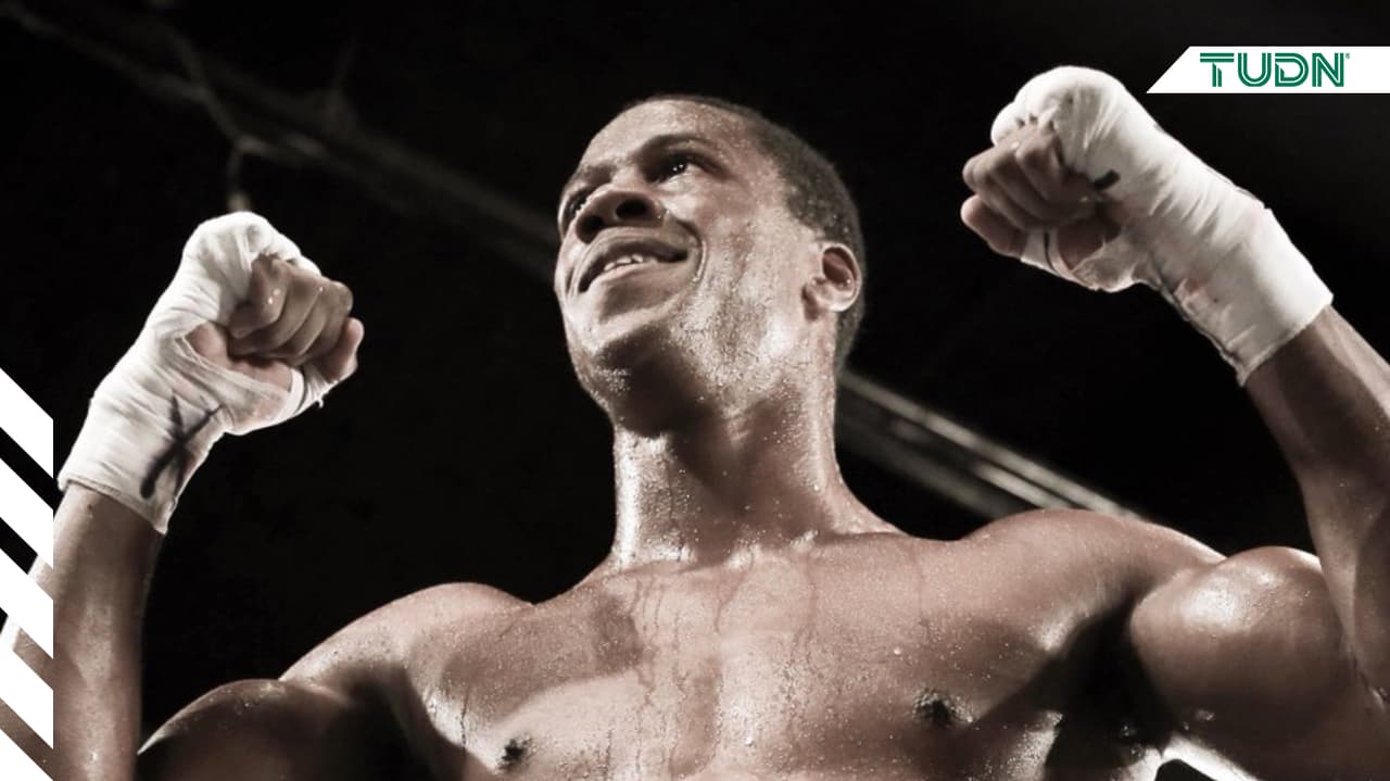 Boxeador hospitalizado tras sufrir tremendo nocaut