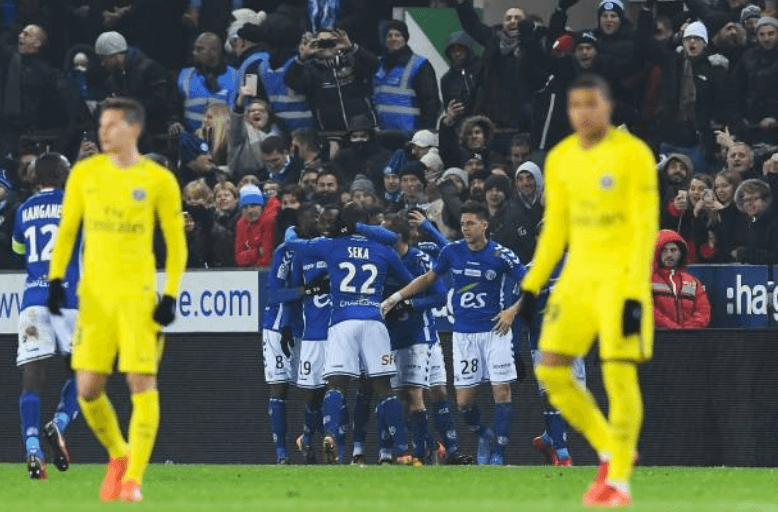 Sorpresa en Francia: Estrasburgo venció 2-1 al PSG y le rompe el invicto en la Ligue 1