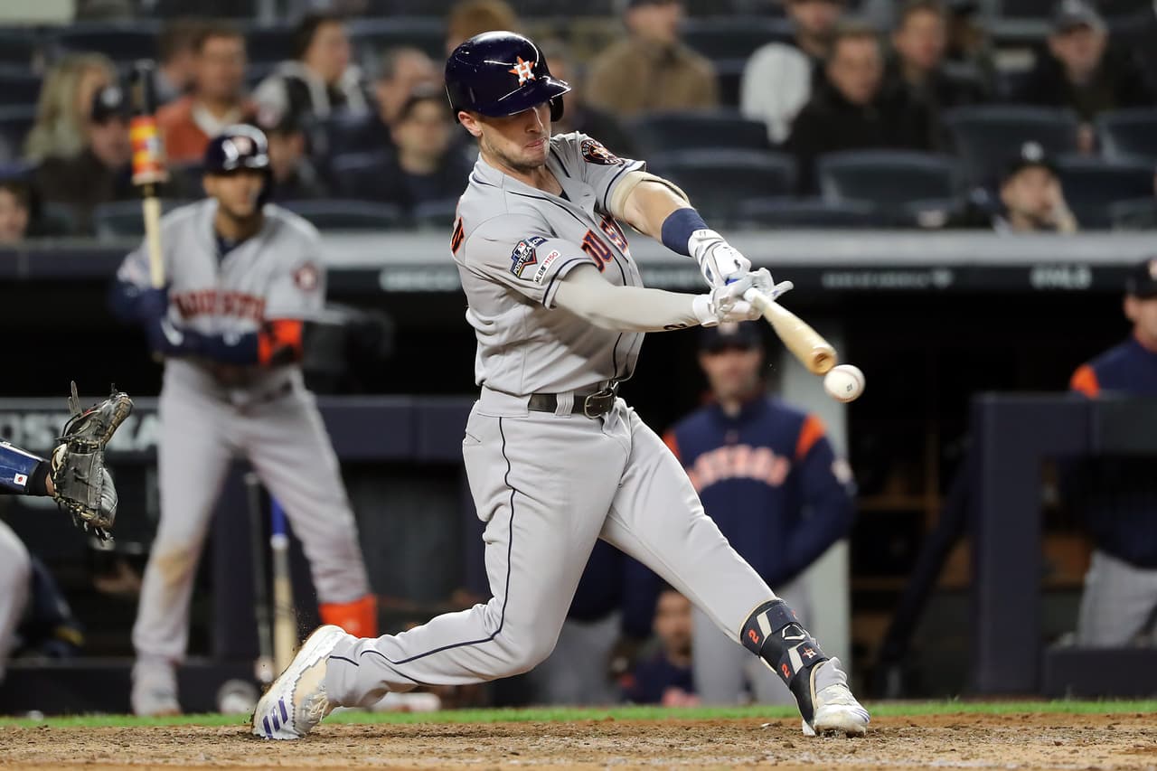 Houston Astros 8-3 New York Yankees. La serie se pone 3-1 para los de Houston y están a un juego de la Serie Mundial.
