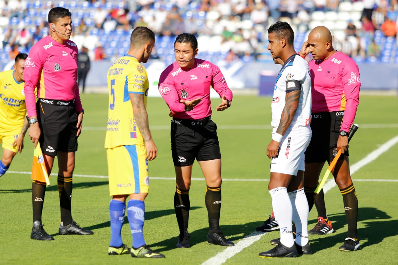 Atlético San Luis visitó a los Toros del Celaya por la Ida de los Cuartos de Final del Ascenso MX en el Estadio Miguel Alemán en Celaya, Guanajuato, México.