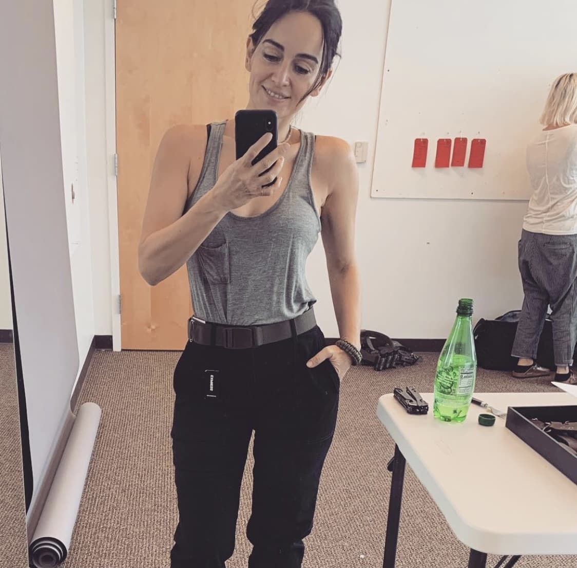 Esto se debe a que muchos productores y directores están constantemente buscando nuevas caras jóvenes para la pantalla grande.
<br>