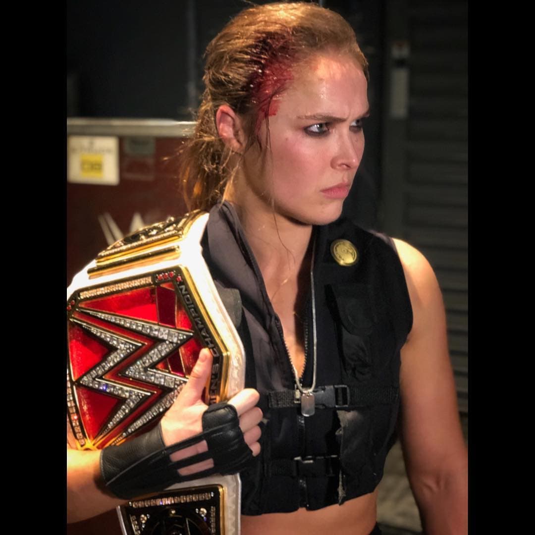 Ronda Rousey es la campeona de mujeres de RAW desde el 18 de agosto de 2018 y se ha mantenido invicta desde su debut.