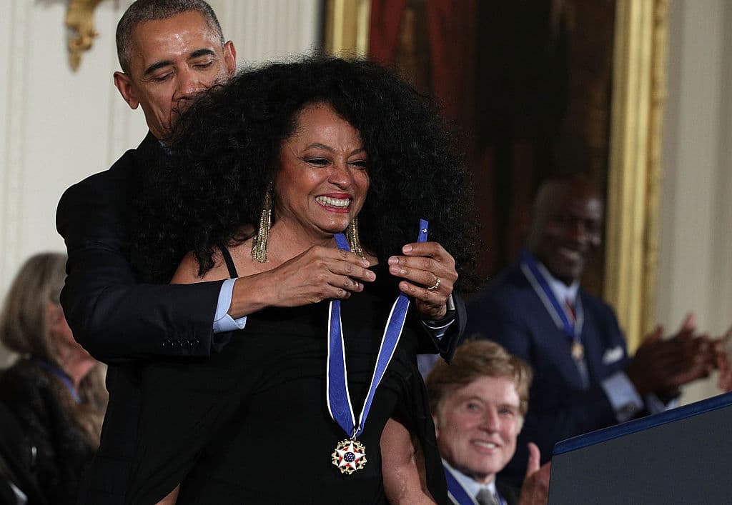 Según el comunicado, el nuevo proyecto de Diana Ross ofrece un mensaje poderoso e inclusivo de amor y unión.
<br>
