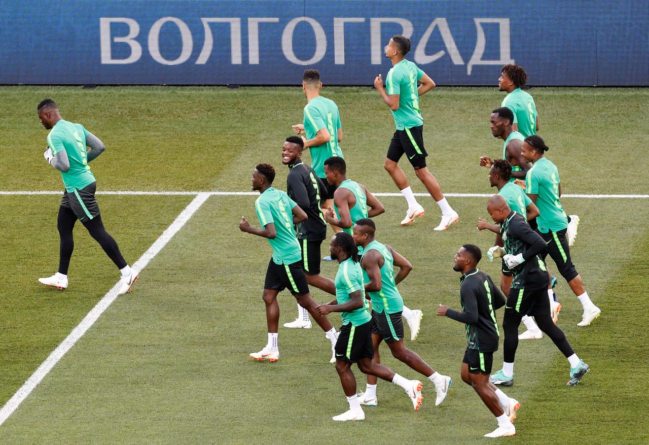 Físicamente el equipo lució bien, competitivo y con buenos destellos ante los croatas pero uno de los hándicaps que tienen los africanos es que son los más jóvenes en edad promedio de las 32 naciones.