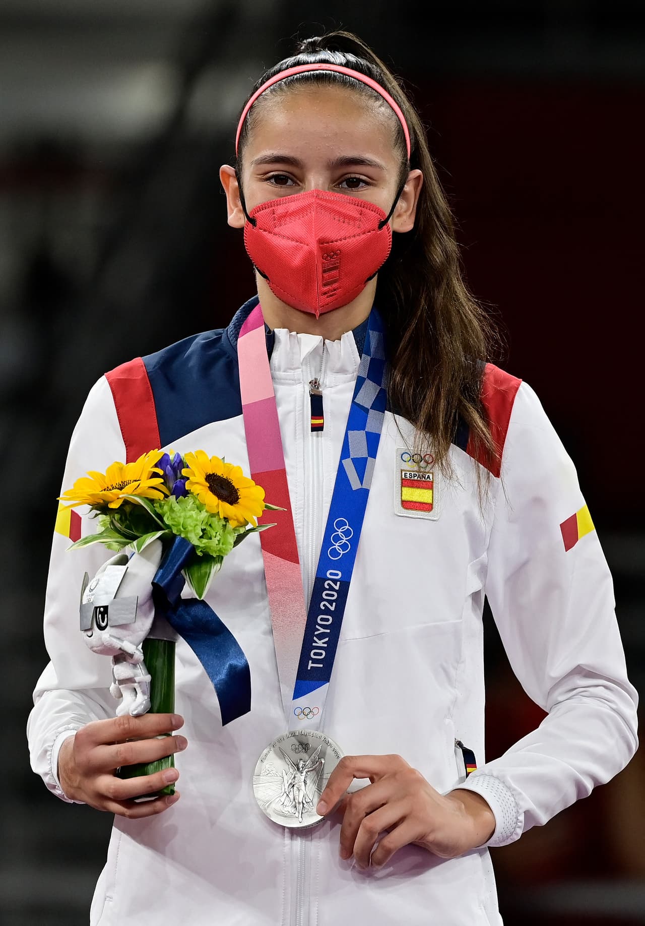 Taekwondoín de 17 años le da la primera medalla a España