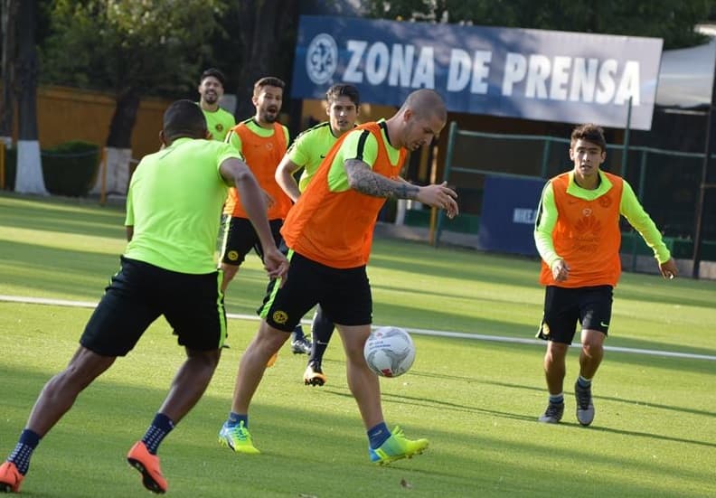 Benedetto y Güemez vuelven a hacer fútbol tras lesiones