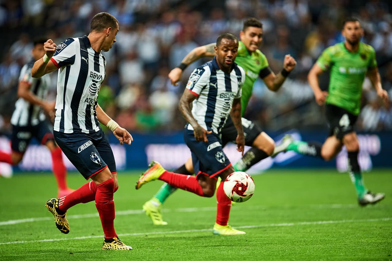 Al 84’ Monterrey tuvo el pase a la final, pero no hubo buena comunicación entre Pabón y Funes Mori.