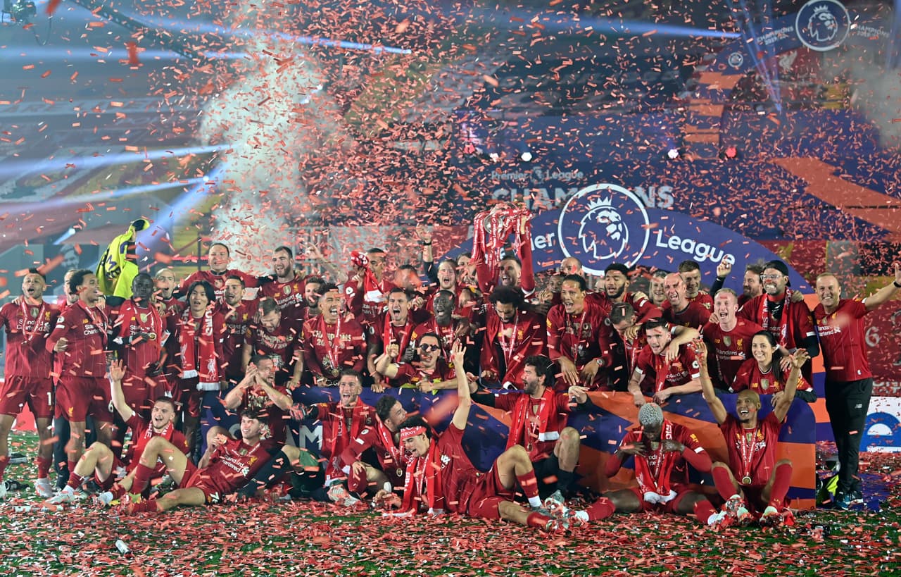 Las mejores imágenes de los festejos del los campeones de la Premier League 2019-2020.