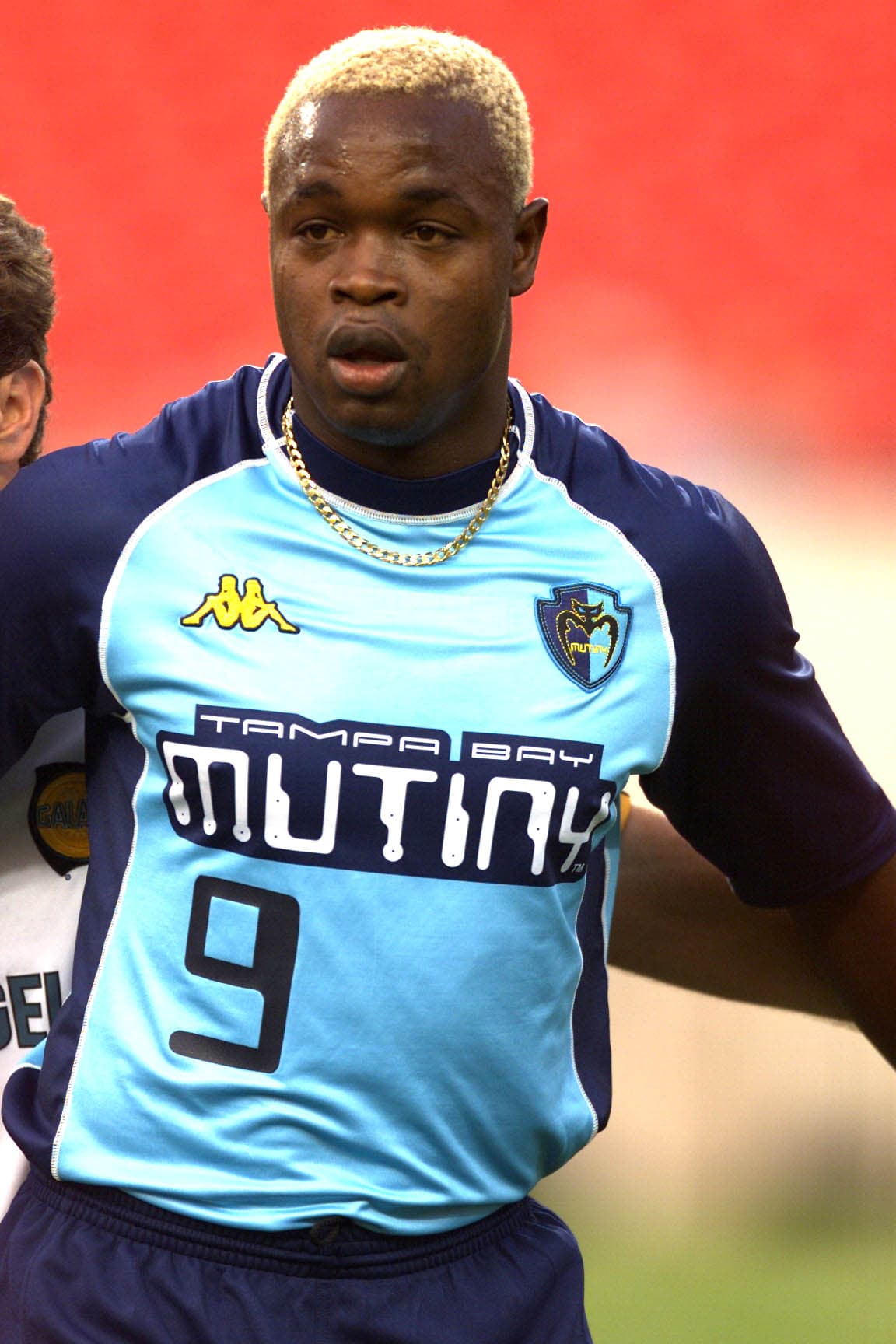 Tampa Bay Mutiny tampoco existe en estos días, pero en 1996 se vestían de esta manera.