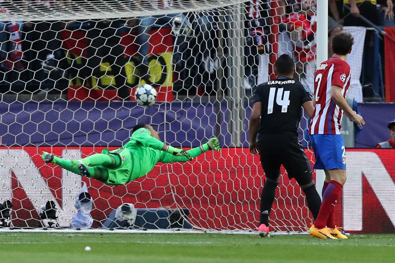 Sin embargo, también le han anotado 101 goles, por lo que tiene un promedio de gol recibido por partido.