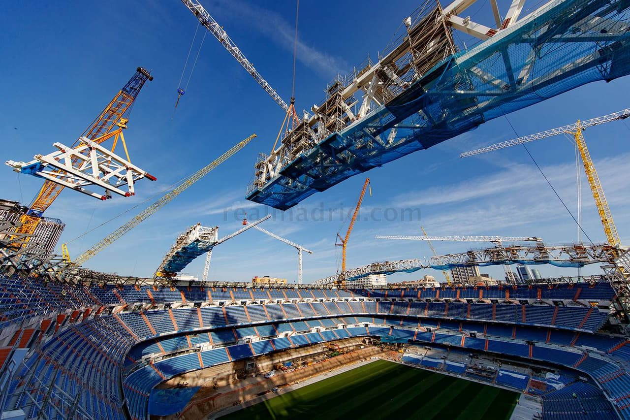 Las obras del Santiago Bernabéu continúan a marchas forzadas y ya se comienzan a completar estructuras importantes de la remodelación.