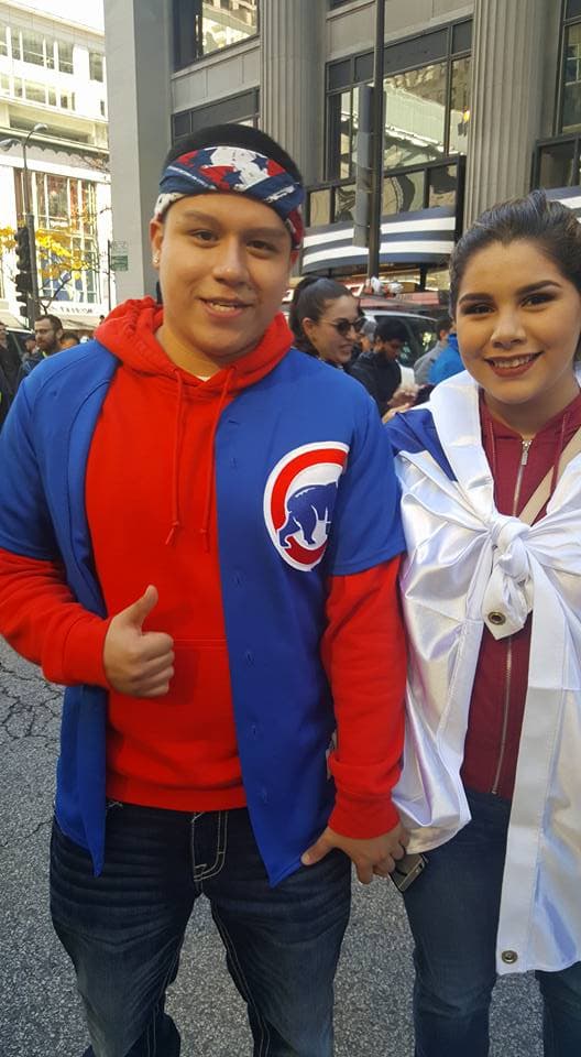 Miles de fanáticos salieron a la Milla Magnífica para ser parte del histórico desfile de la victoria.