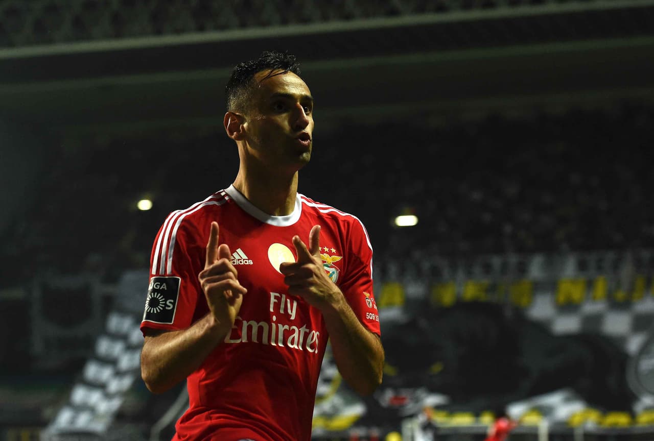 Un gol de Jonas en el 93 salva al Benfica y le devuelve al liderato