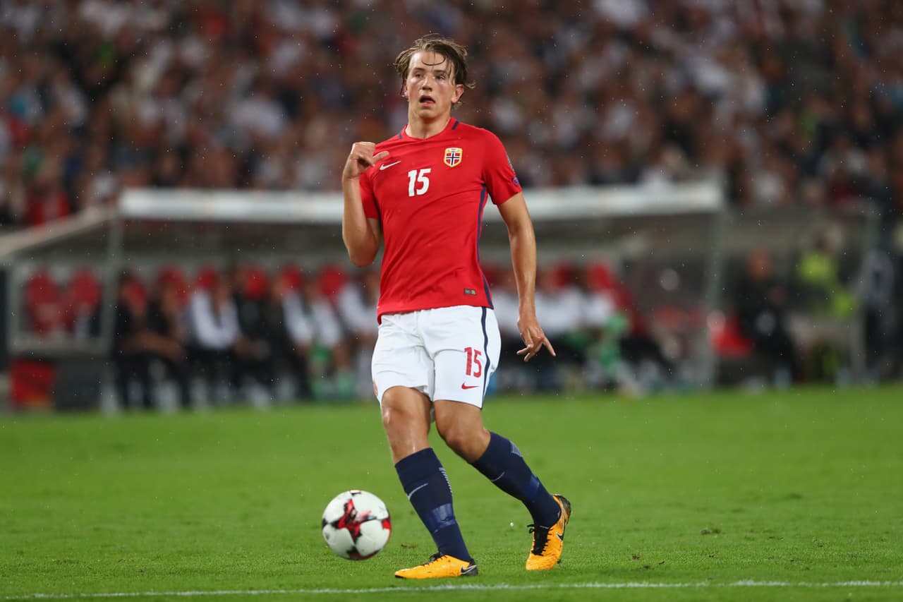 Sander Berge. Pasó del KRC Genk al Sheffield United por 28.8 millones de dólares, rebasando por 4 millones su valor de mercado.