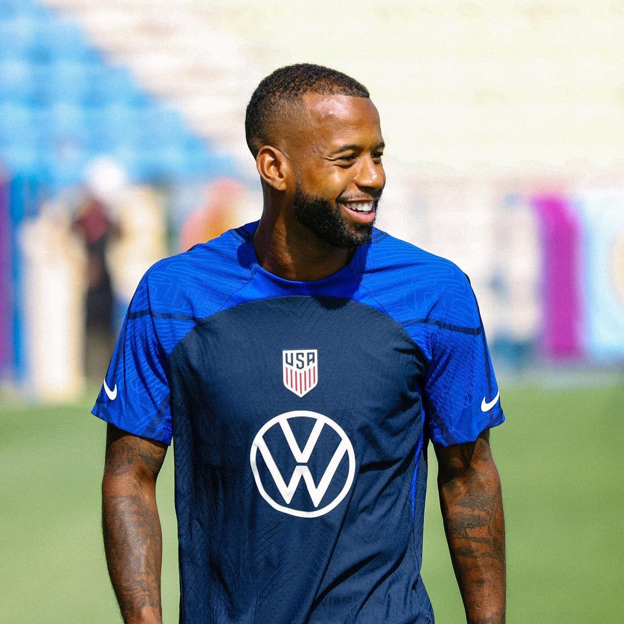 Kellyn Acosta (LAFC) ya está en Qatar con algunos de sus compañeros de equipo en la selección de Estados Unidos.