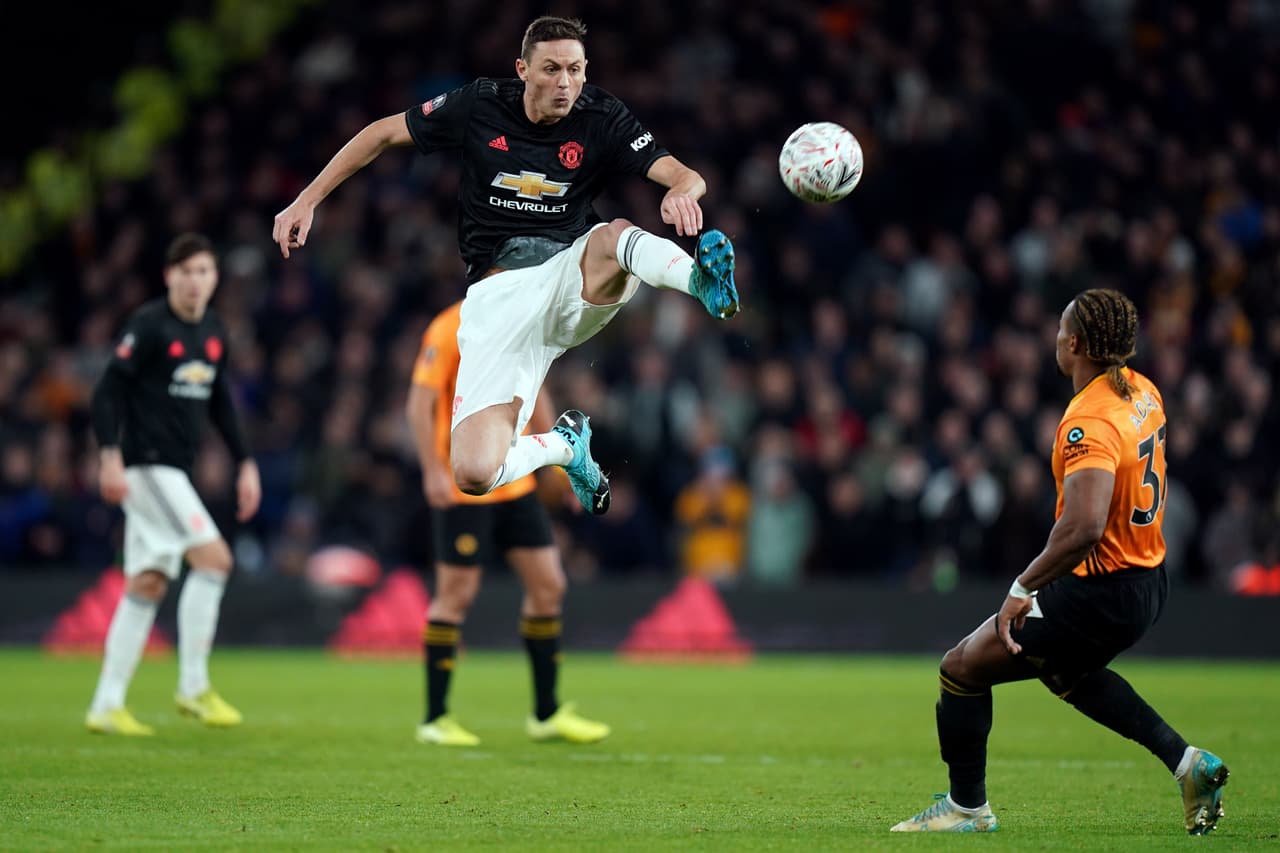 Wolverhampton no aprovechó la condición de local para vencer a los Red Devils y el cotejo se jugará por segunda vez ahora en Old Trafford.