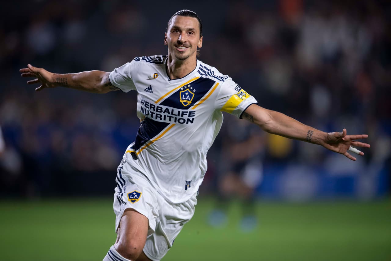 Zlatan Ibrahimovic marcó 30 goles en 2019, y confía poder hacer historia al frente de un LA Galaxy que quiere reverdecer momentos de gloria. Un hipotético cruce ante el LAFC de Carlos Vela podría poner a la liga en llamas.