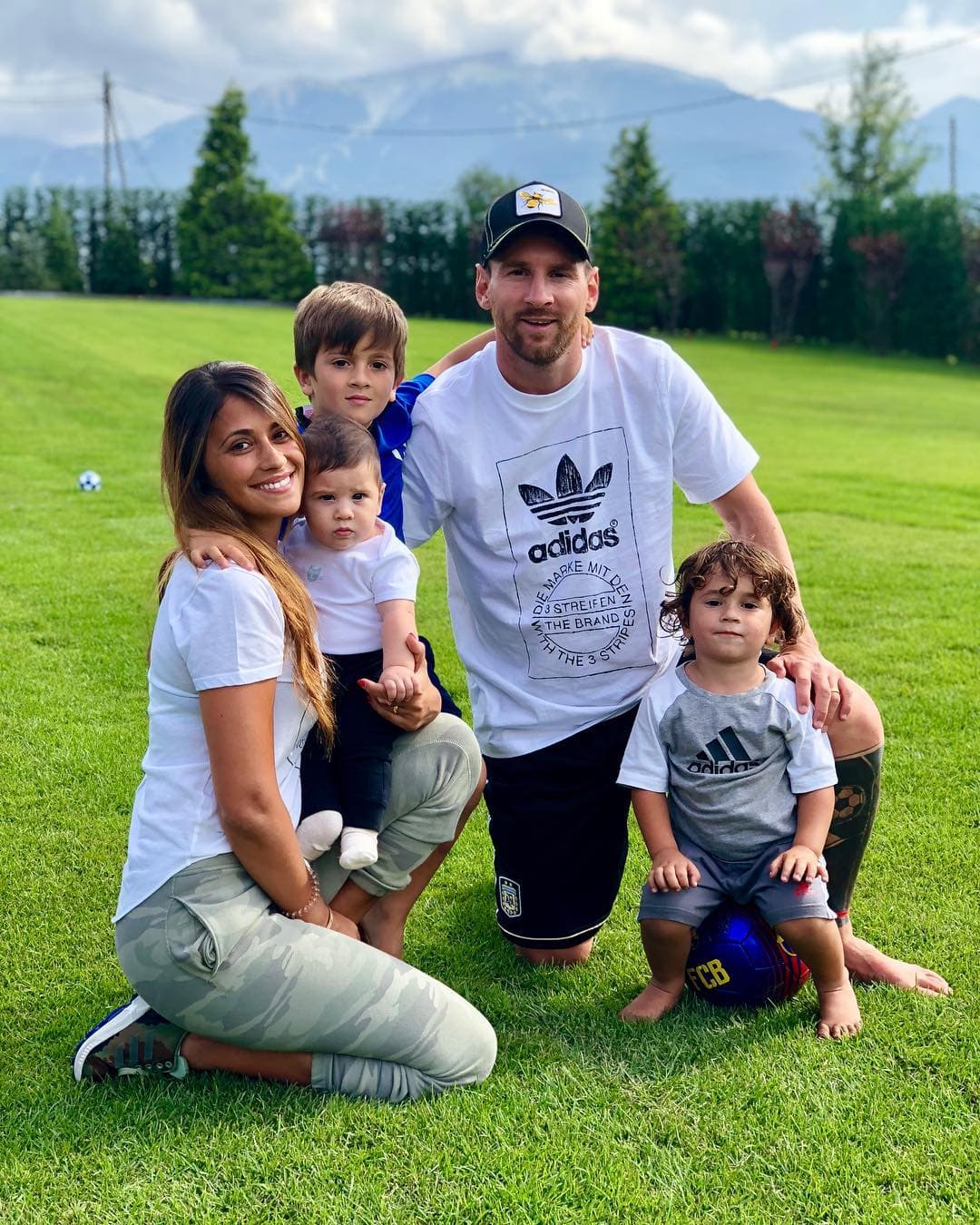 Lionel Messi ha mostrado en las redes sociales lo unido que es a sus hijos y su familia.