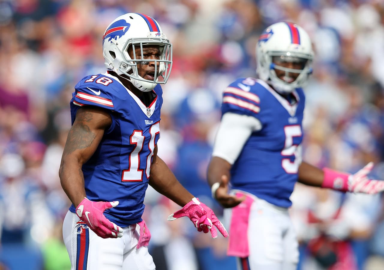 6. Percy Harvin, Buffalo Bills, receptor: Los Bills recibieron 249 yardas y un touchdown durante cinco juegos en retorno de inversión por un año y $6 millones de dólares por Harvin, quien estaba tran frustrado con su lesión crónica en la cadera que consideró el retiro a los 27 años de edad...