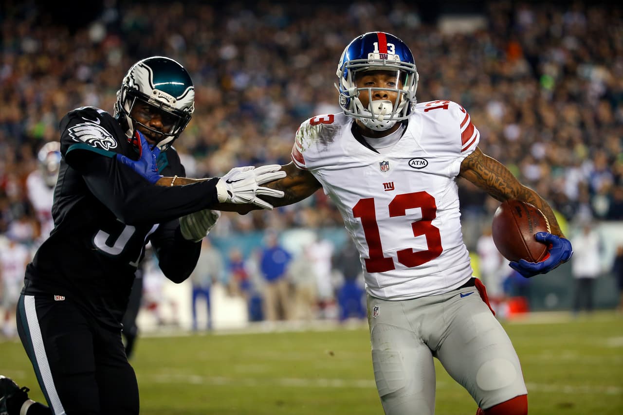 ... Los Eagles "mejoraron" de Cary Williams a Maxwell, desembolsando $63 millones de dólares en el proceso. Traído para neutralizar al receptor #1 del equipo contrario, Maxwell ha sido completamente dominado por Julio Jones, Brandon Marshall y Odell Beckham en esta temporada.