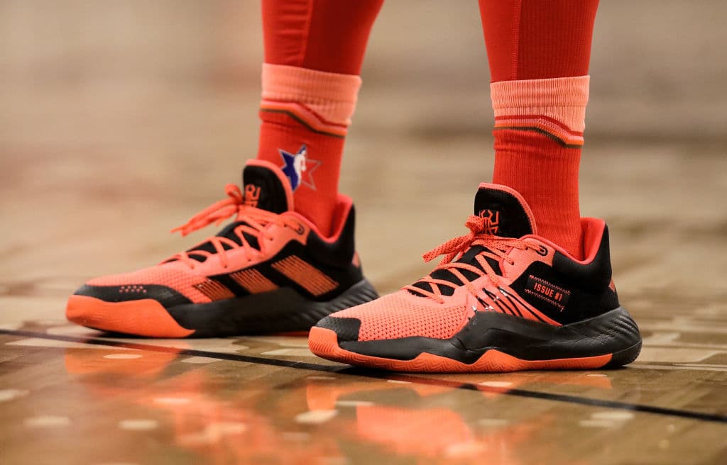 Tenis Adidas usados por Donovan Mitchell #24 del equipo Giannis.