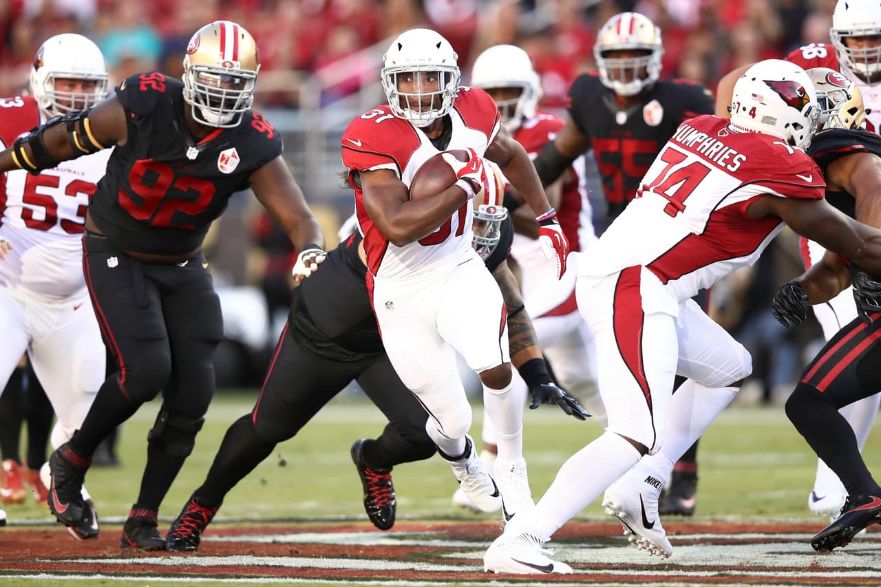 Cardinals se libra del sótano de su división y manda en su lugar a los 49ers