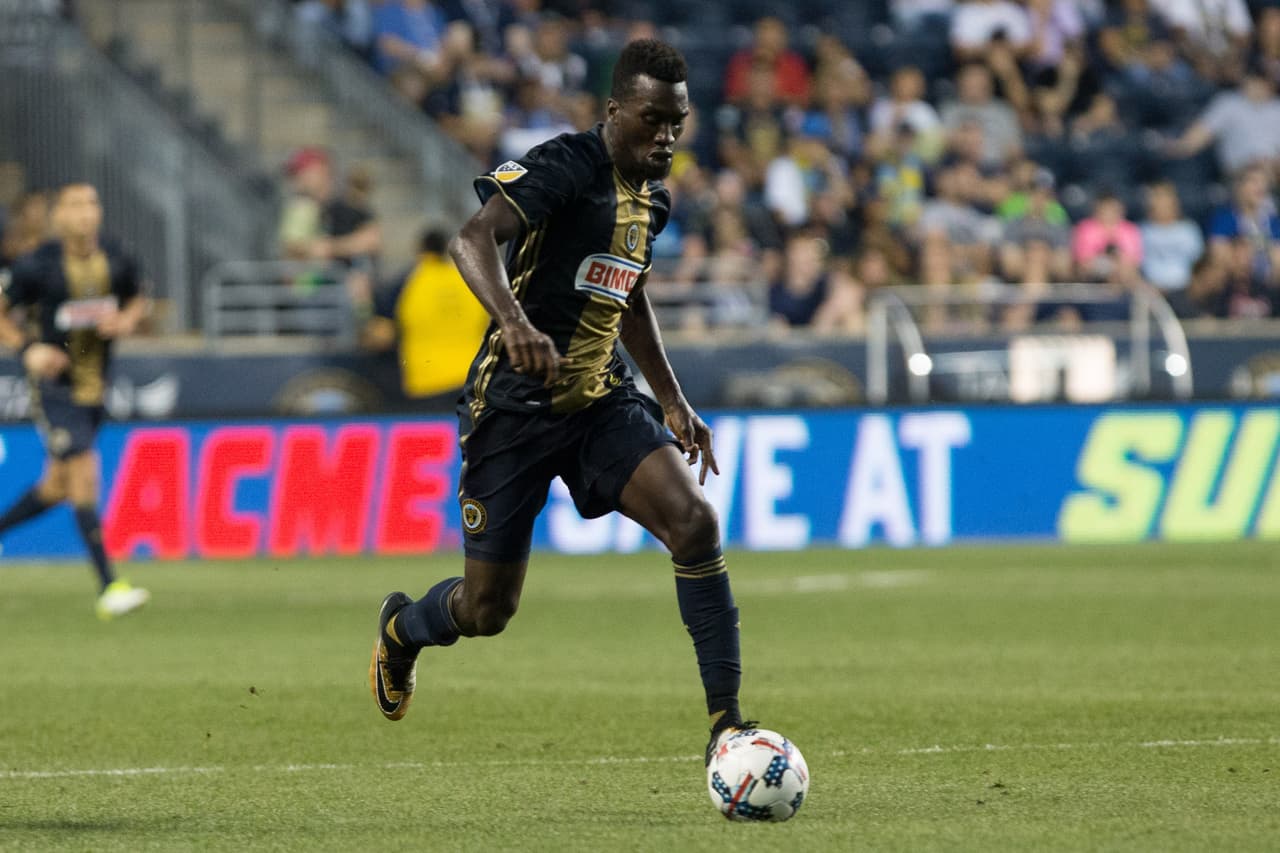 El doblete de C.J. Sapong para Philadelphia ante FC Dallas habla a las claras de que el conjunto 'azul y oro' busca alcanzar la clasificación a la postemporada por méritos propios. Pocos equipos trabajan más que el de Jim Curtin para concretarlo. (USA Today Images)