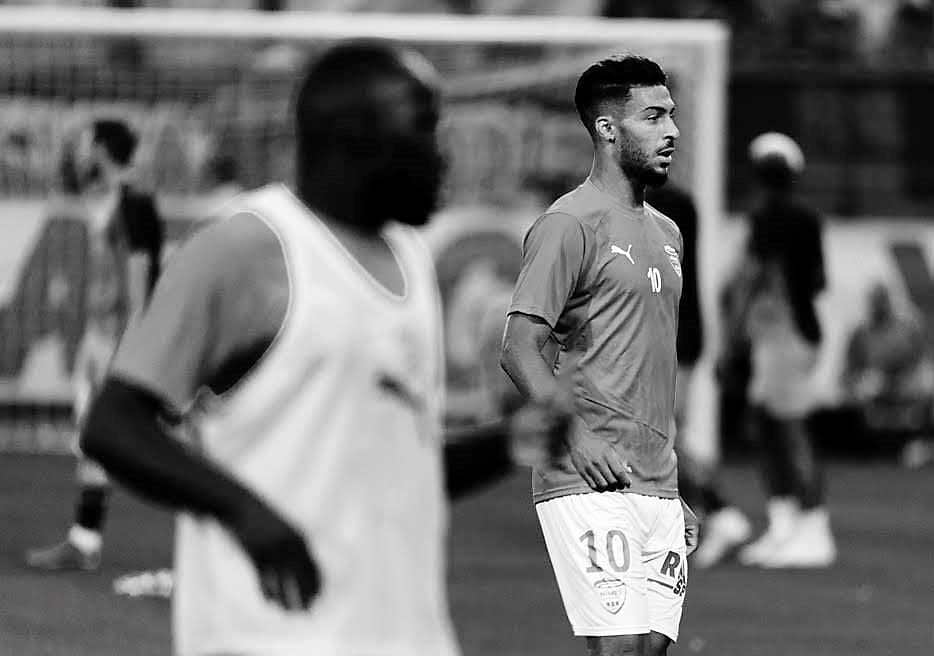 <b>Denis Bouanga</b>, Nimes Olympique. El mediocampista gabonés (10) ayudó a su equipo al triunfo de 3-1 sobre el Marsella. Marcó el primer gol del cotejo y recuperó ocho balones.