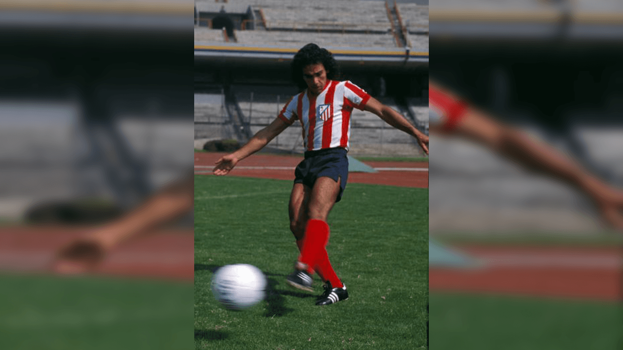 <b>¡El estreno de 'El niño de oro'!</b>
<br>Su primera anotación cayó el 30 de noviembre de 1981 tras anotar el gol del tirunfo ante Hércules.