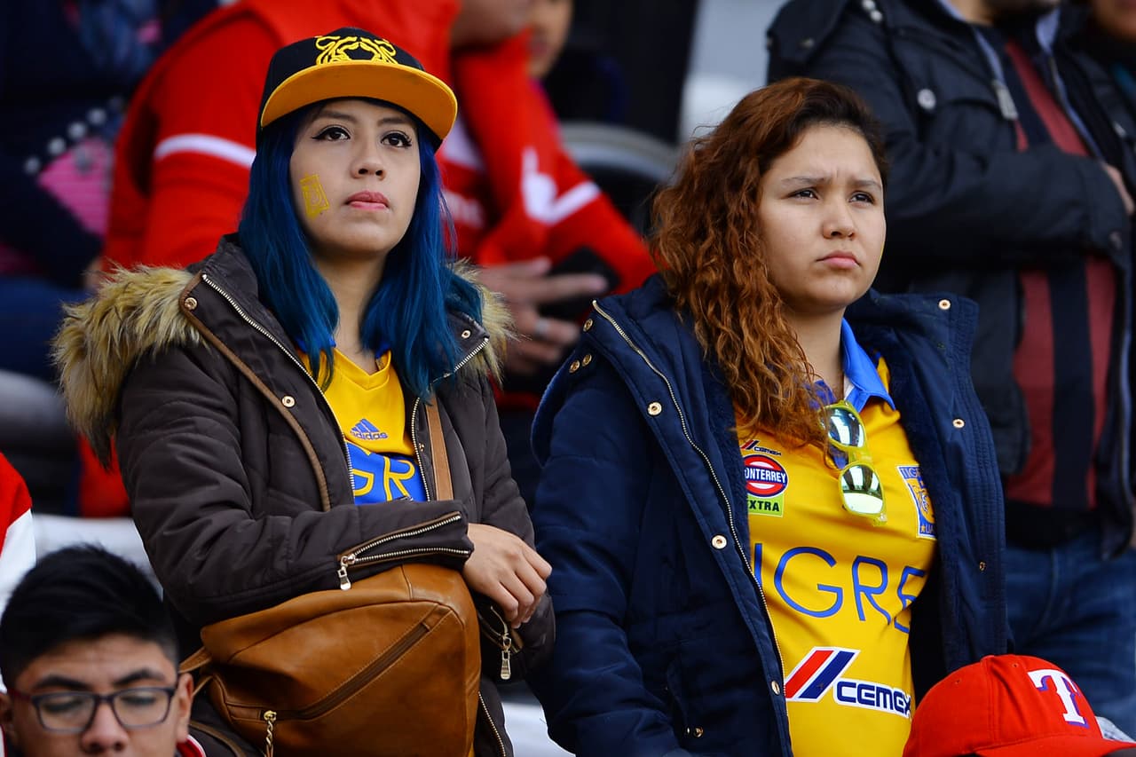 El colorido de la afición en la Jornada 1