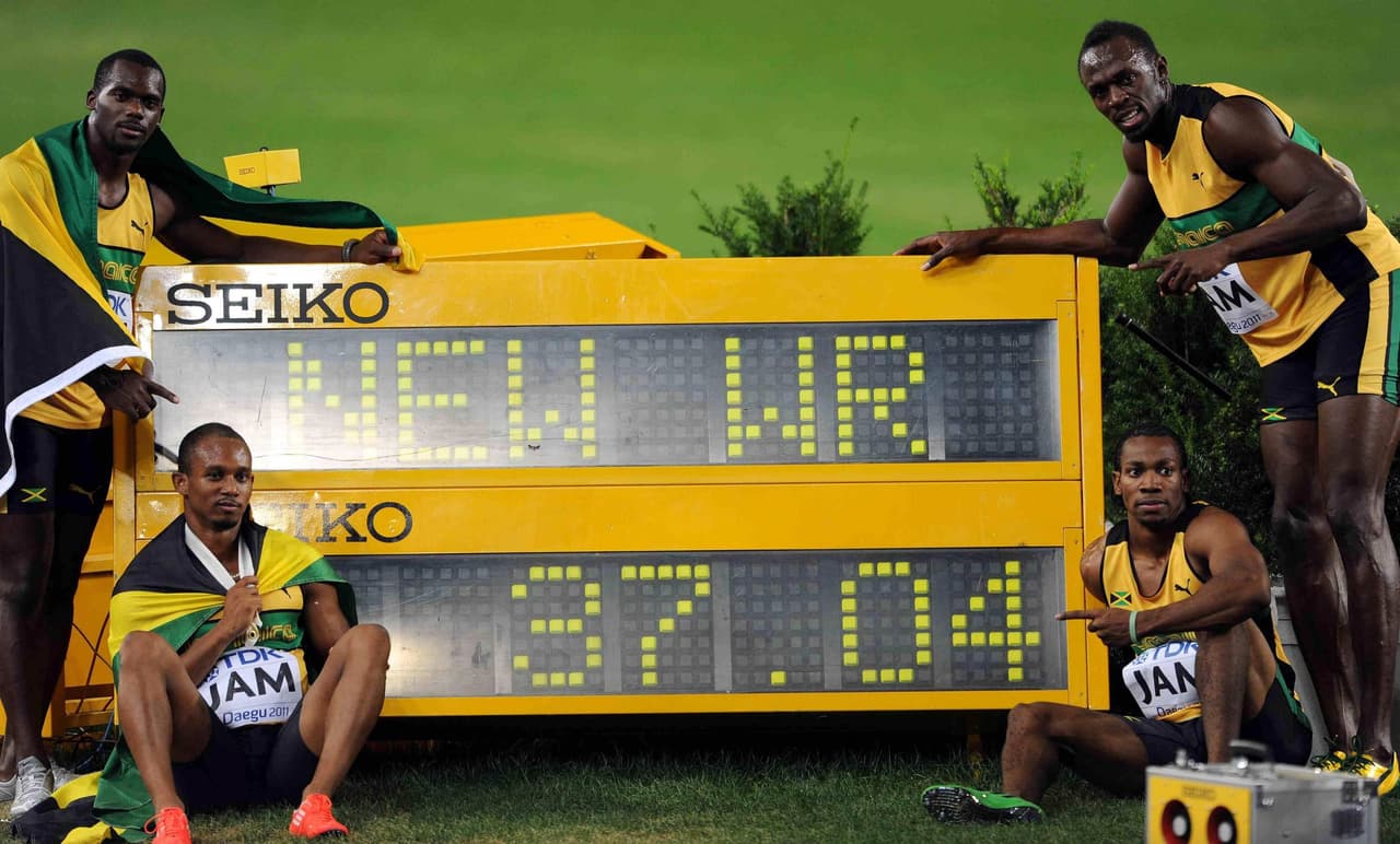 Dos años después, en el Mundial de Daegu, las medallas de Oro de los 200 metros y el revelo 4x100 quedaron en su poder nuevamente, consiguiendo también el Récord Mundial en los relevos.